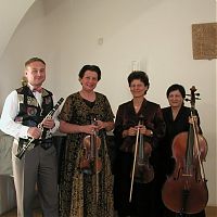 With string trio „Praga“